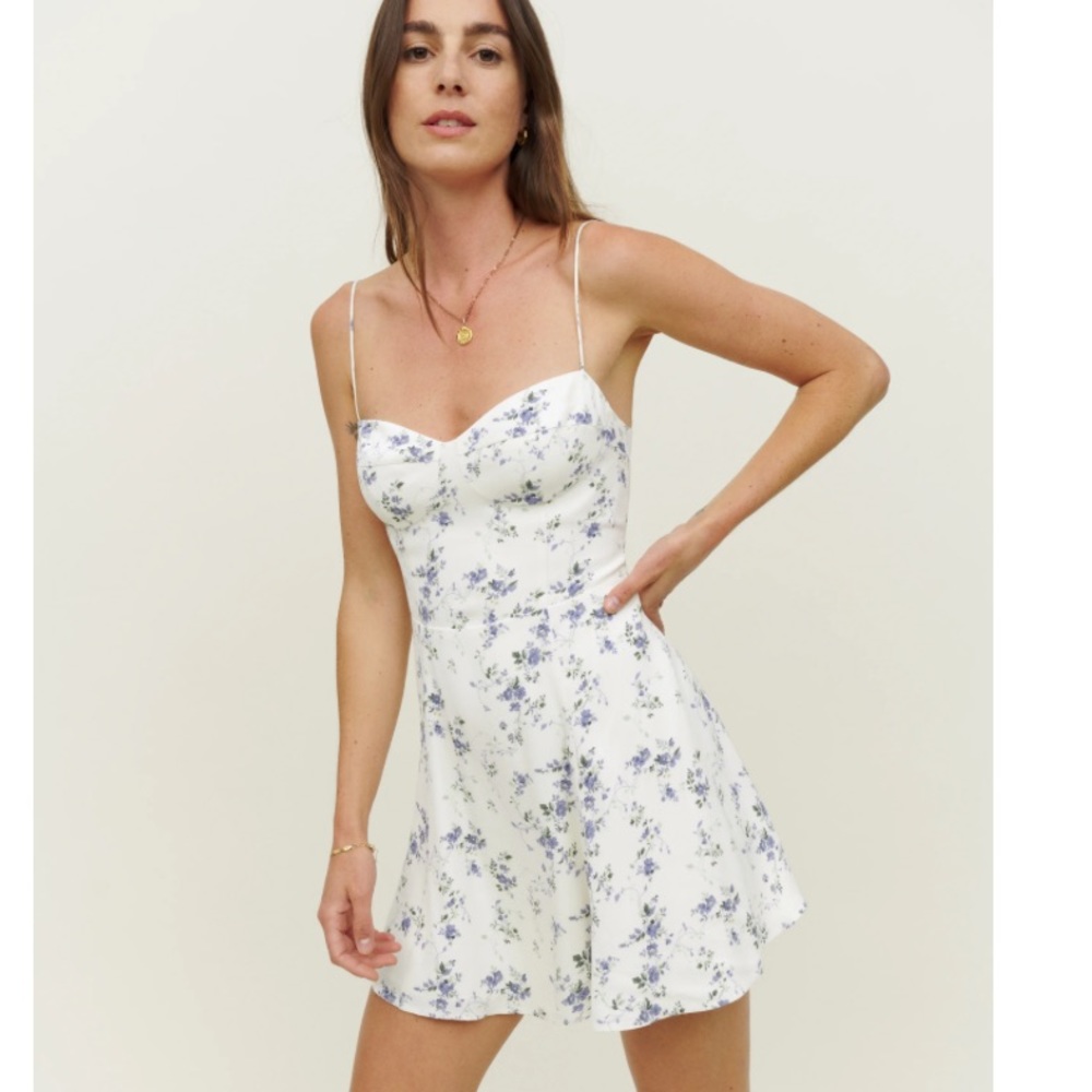 COPY - Beautiful Saskia reformation dress for sale gently used!